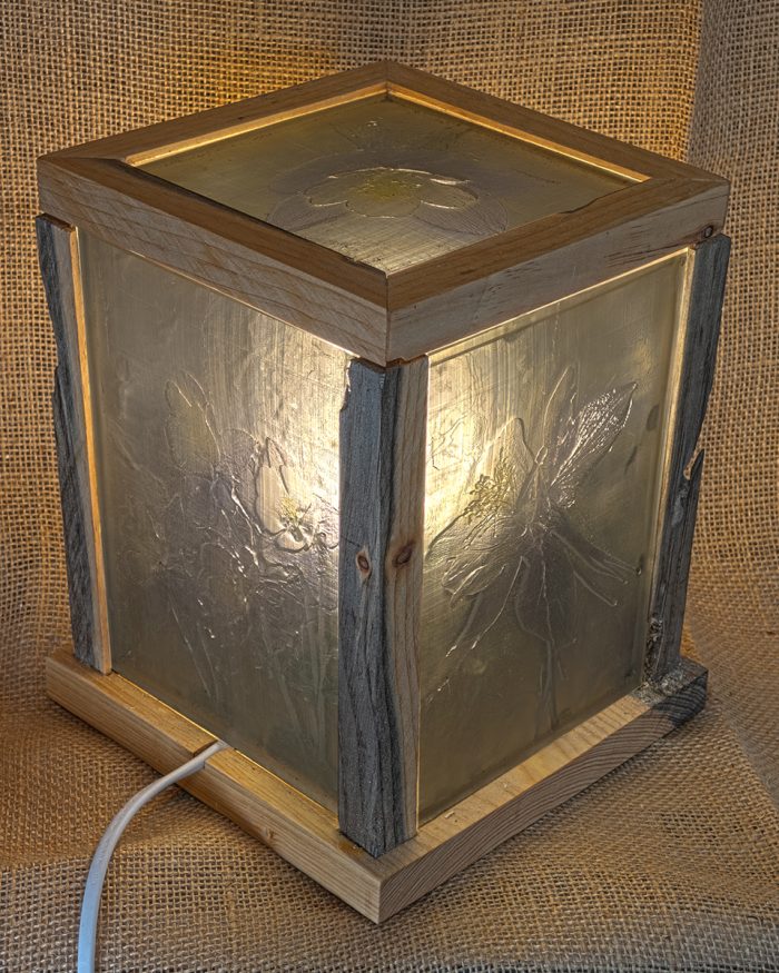 Blue Stain Columbine Lamp