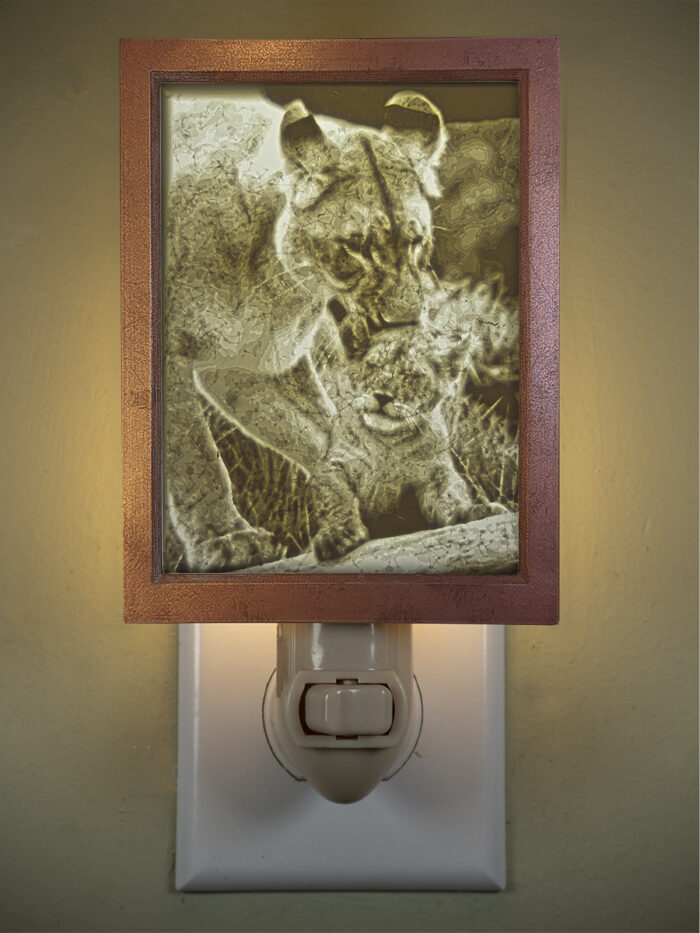 3D printed lithophane LED nightlight lions