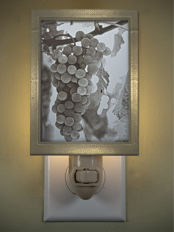 3D printed lithophane LED nightlight grapes