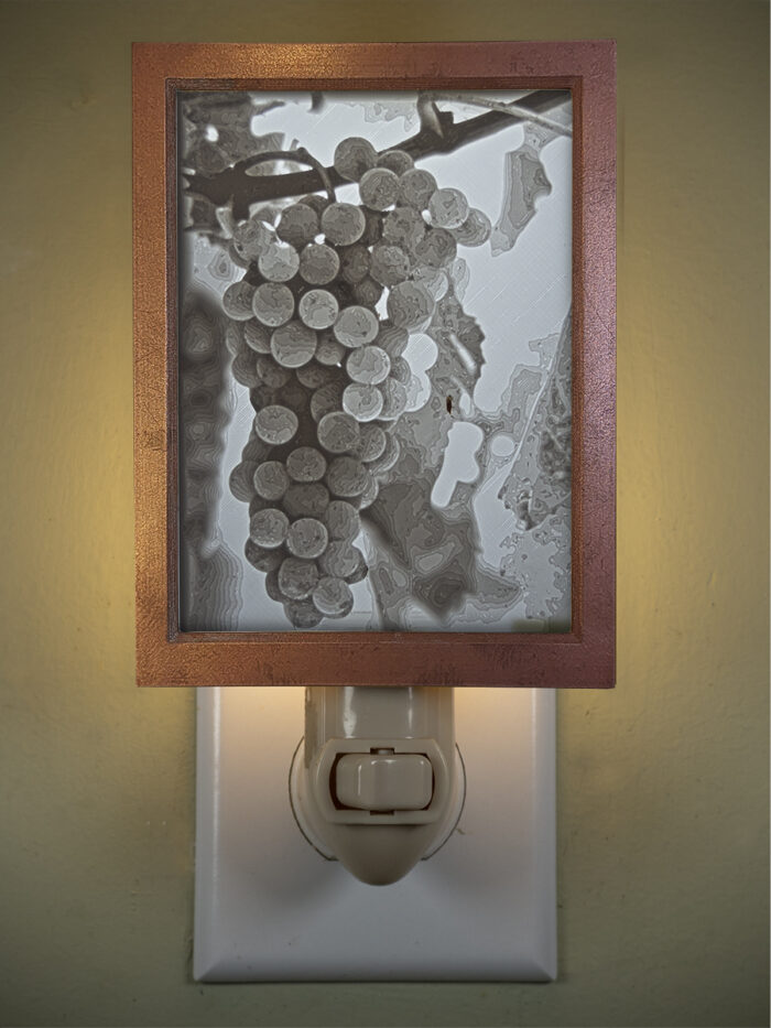 3D printed lithophane LED nightlight grapes