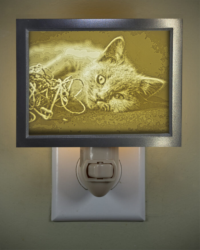 3D printed lithophane LED nightlight kitten and yarn