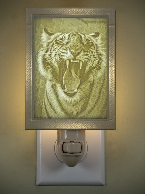 3D printed lithophane LED nightlight tiger