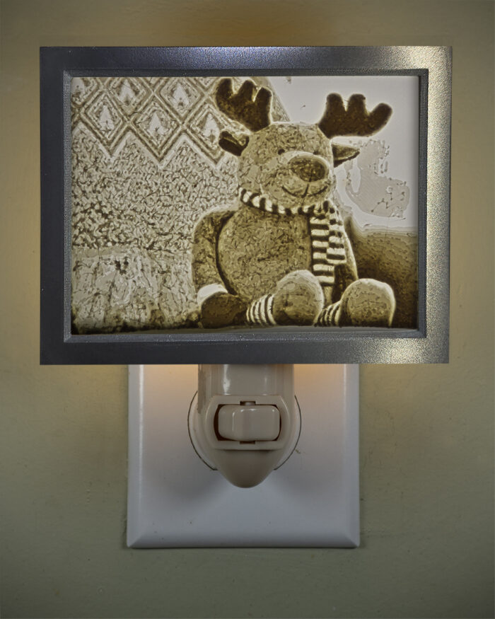 3D printed lithophane LED nightlight christmas cuddly reindeer